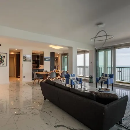 Calypso Keyweek Apartment With Amazing Sea View In Biarritz Appartement *