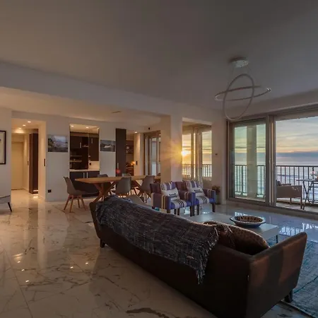 Calypso Keyweek Apartment With Amazing Sea View In Biarritz * Biarritz